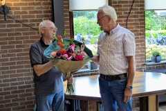 17-Geert-en-bloemen